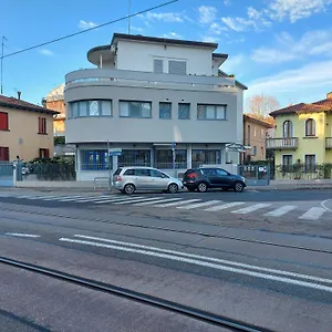 Marconi House ***** Mestre